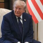 Donald Trump deja sin firma histórica ley de vivienda como protesta contra el Senado